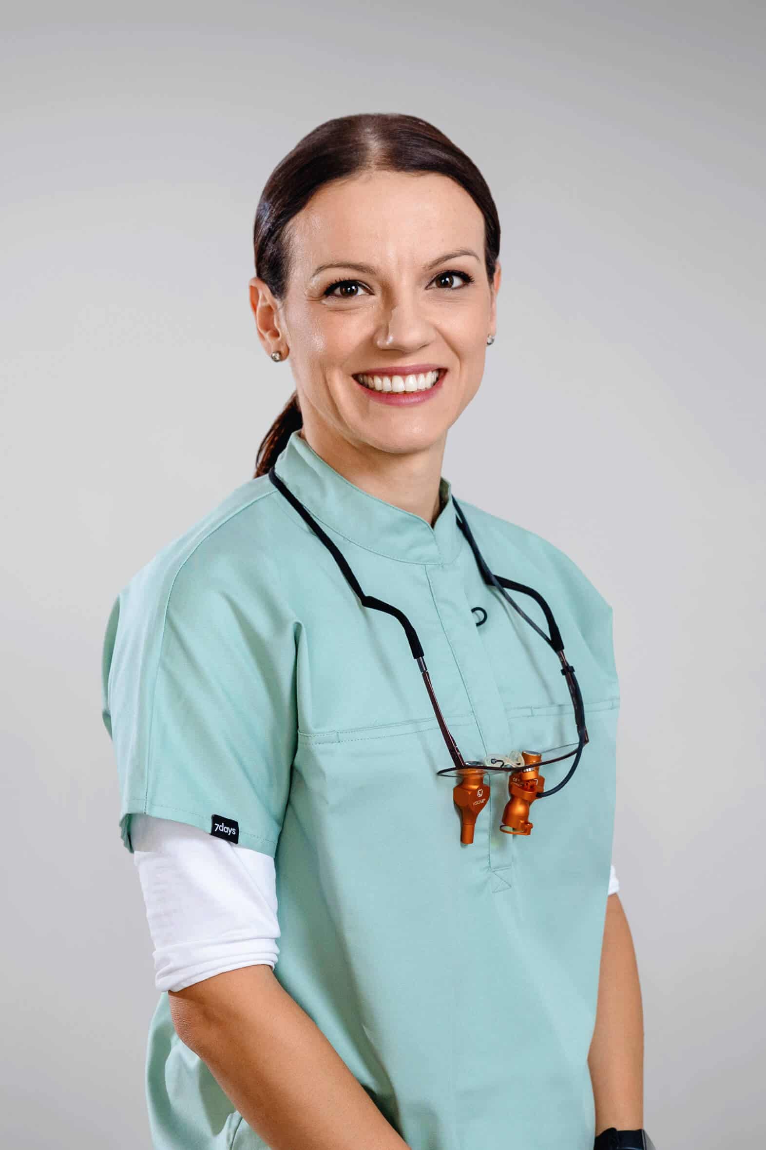 Marjetka Nikolov